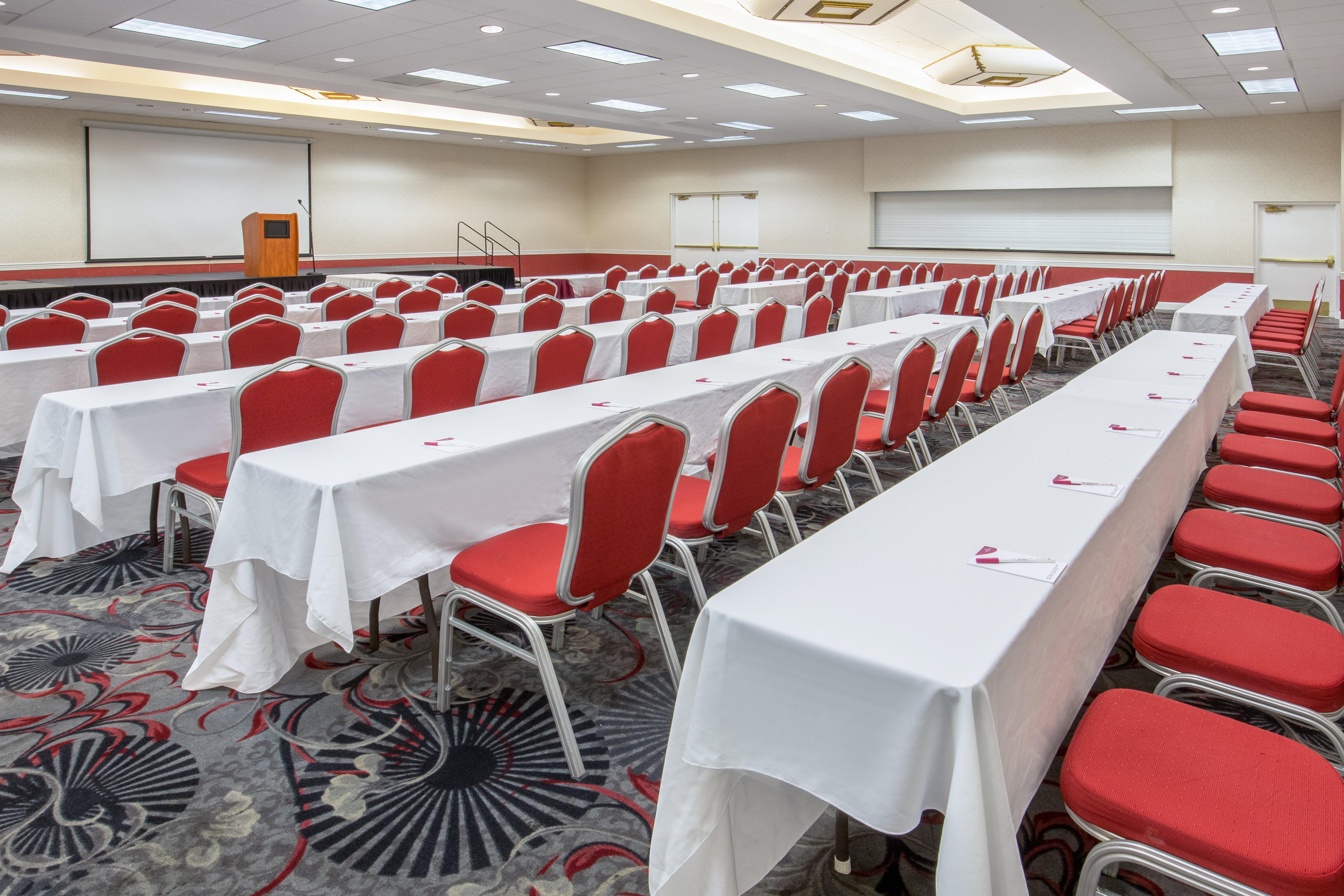 Отель Wyndham Sacramento Carmichael Экстерьер фото